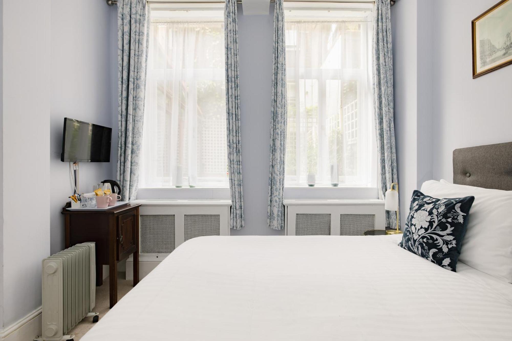 Отель The Abbey Notting Hill Лондон Экстерьер фото